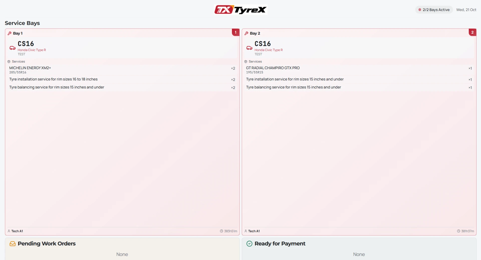 TyreX customer display mode showing two service bays with vehicle references, tyre and service lines, technician and elapsed time, with no prices or staff controls.